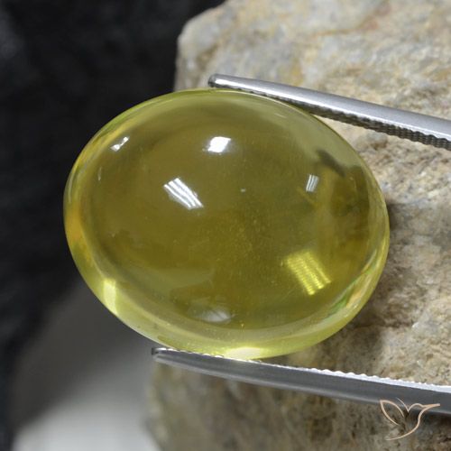 37.04ct Natürlicher Warmes Erdgrün Quarz, Oval, Transparent