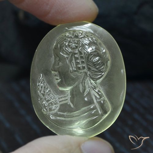 36.75ct Natürlicher Sehr helles grünliches Gelb Quarz, Fantasie, Transparent