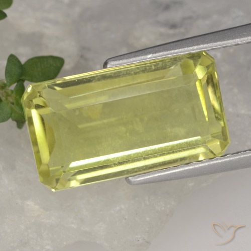 5.63ct Natürlicher hellgelb Quarz, Smaragdschliff, VS