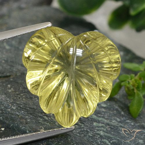 11.72ct Natürlicher grünlich-gelb Quarz, Blumen-Schliff, Transparent