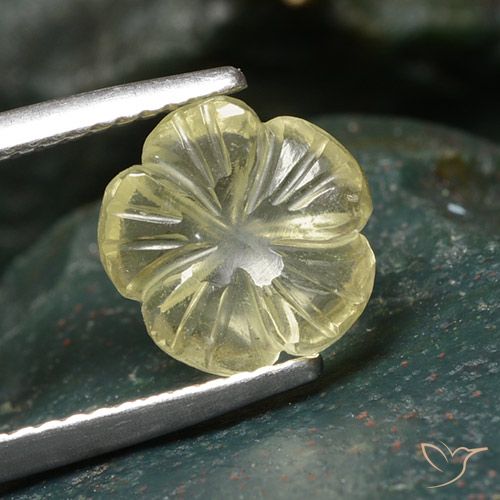 2.43ct Natürlicher Blasses Cremegelb Quarz, Blumen-Schliff, Transparent