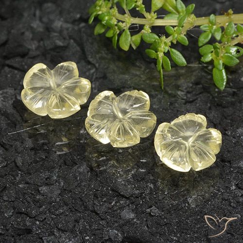 7.35ctw Natürlicher grünlich-gelb Quarz, Blumen-Schliff, Transparent