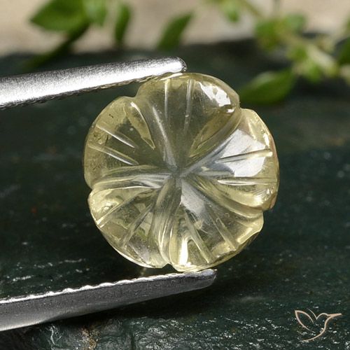 2.71ct Natürlicher Blasses Cremegelb Quarz, Blumen-Schliff, Transparent