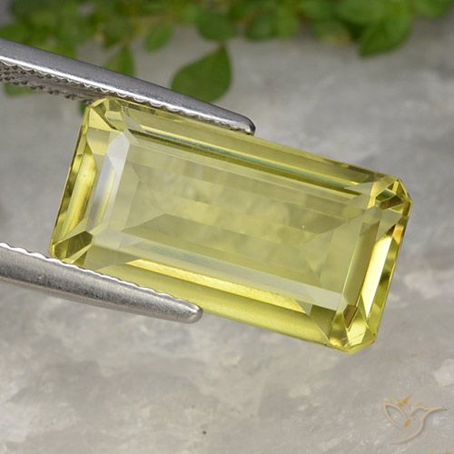 9.35ct Natürlicher Mittelgelb Quarz, Smaragdschliff, VVS-VS