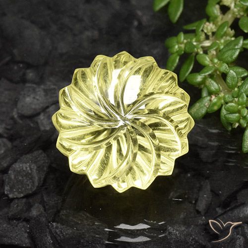 13.38ct Natürlicher Helles Maisgelb Quarz, Blumen-Schliff, Transparent