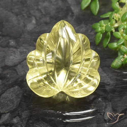 9.79ct Natürlicher Mittelgelb Quarz, Blumen-Schliff, Transparent