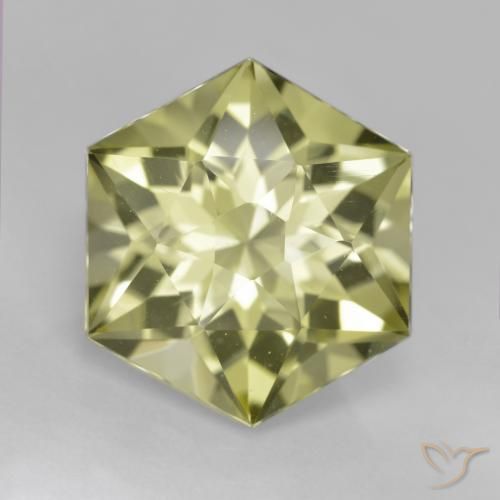 7.69ct Natürlicher Mittelgelb Quarz, Fantasie, VVS