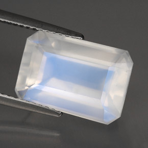 9,17 ctw natürlicher Blau-weiß Regenbogenmondstein, Transparent, Transparent / Lichtdurchlässig