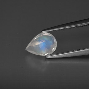 0,59 ctw natürlicher weißer Regenbogen-Mondstein, Transparent, Transparent / Lichtdurchlässig