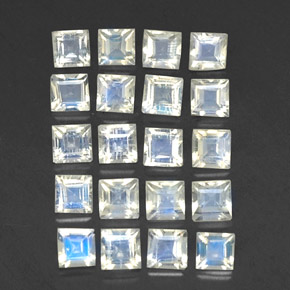 2.60 ct natürliche Bläulich-weiß Regenbogenmondstein-Edelsteine, Quadrat, Transparent