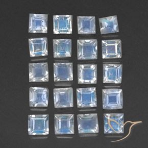 2,53 ct natürliche weißer Regenbogen-Mondstein-Edelsteine, Quadrat, Transparent