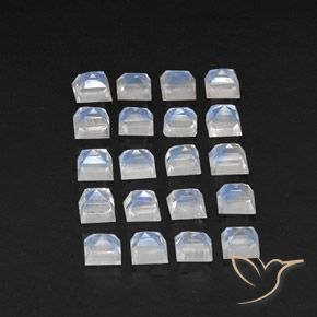3.40 ct natürliche Bläulich-weiß Regenbogenmondstein-Edelsteine, Quadrat, Transparent