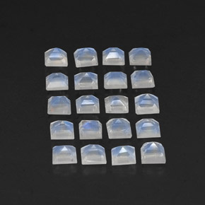 3,36 ct natürliche weißer Regenbogen-Mondstein-Edelsteine, Quadrat, Transparent