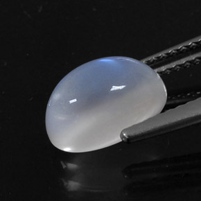 2,75 ctw natürlicher weißer Regenbogen-Mondstein, Oval Schliff, Transparent