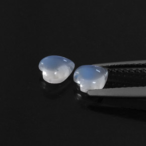  ct natürliche weißer Regenbogen-Mondstein-Edelsteine, Herzform, Transparent