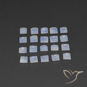 2.28 ct natürliche Bläulich-weiß Regenbogenmondstein-Edelsteine, Quadrat, Transparent