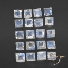 3.38 ct natürliche Bläulich-weiß Regenbogenmondstein-Edelsteine, Quadrat, Transparent