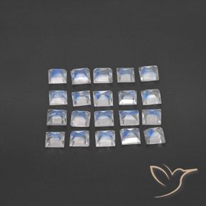 2.85 ct natürliche Bläulich-weiß Regenbogenmondstein-Edelsteine, Quadrat, Transparent