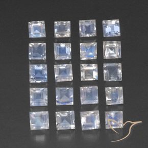 3.69 ct natürliche Bläulich-weiß Regenbogenmondstein-Edelsteine, Quadrat, Transparent