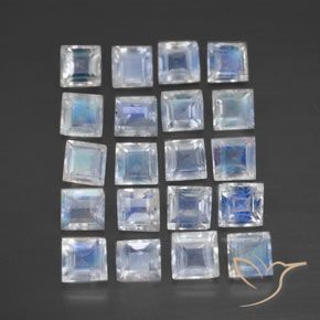2.84ctw Natürlicher Bläulich-weiß Regenbogenmondstein, Quadrat, Transparent