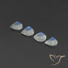 1.56 ct natürliche Bläulich-weiß Regenbogenmondstein-Edelsteine, Birnenform, Transparent