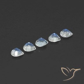 1.52 ct natürliche Bläulich-weiß Regenbogenmondstein-Edelsteine, Birnenform, Transparent
