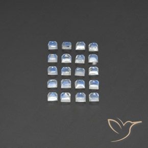 2.86 ct natürliche Bläulich-weiß Regenbogenmondstein-Edelsteine, Quadrat, Transparent / Lichtdurchlässig