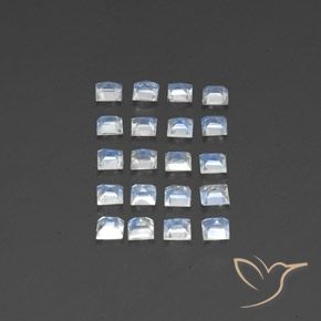 2.27 ct natürliche Bläulich-weiß Regenbogenmondstein-Edelsteine, Quadrat, Transparent / Lichtdurchlässig