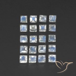 2.42 ct natürliche Bläulich-weiß Regenbogenmondstein-Edelsteine, Quadrat, Transparent