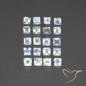 2.66 ct natürliche Bläulich-weiß Regenbogenmondstein-Edelsteine, Quadrat, Transparent