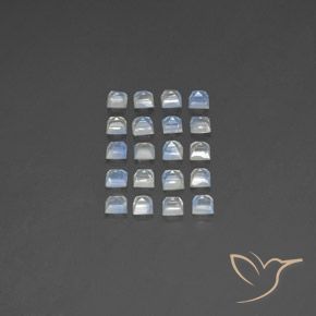 3.26 ct natürliche Bläulich-weiß Regenbogenmondstein-Edelsteine, Quadrat, Transparent