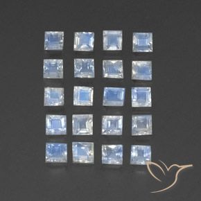 3.57 ct natürliche Bläulich-weiß Regenbogenmondstein-Edelsteine, Quadrat, Transparent