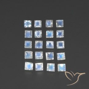 2.90 ct natürliche Bläulich-weiß Regenbogenmondstein-Edelsteine, Quadrat, Transparent