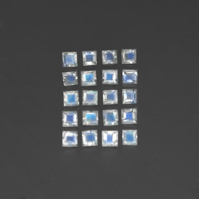 3.29 ct natürliche Bläulich-weiß Regenbogenmondstein-Edelsteine, Quadrat, Transparent