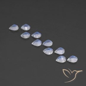 3.48 ct natürliche Bläulich-weiß Regenbogenmondstein-Edelsteine, Birnenform, Transparent