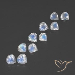 3.37 ct natürliche Bläulich-weiß Regenbogenmondstein-Edelsteine, Birnenform, Transparent