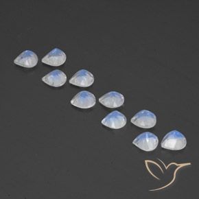 3.83 ct natürliche Bläulich-weiß Regenbogenmondstein-Edelsteine, Birnenform, Transparent