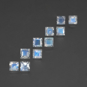 3,69 ct natürliche blauer Regenbogen-Mondstein-Edelsteine, Quadrat, Transparent
