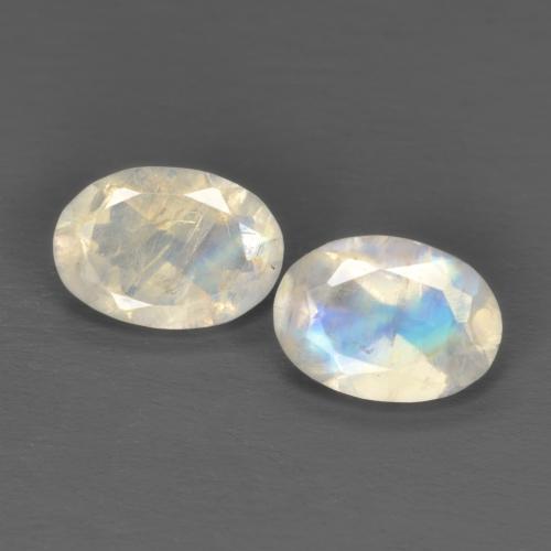 1.45 ct natürliche Bläulich-weiß Regenbogenmondstein-Edelsteine, Oval Schliff, Transparent