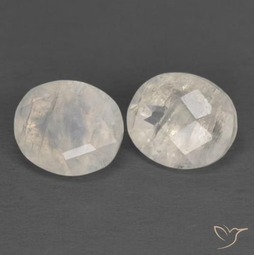 2.17 ct natürliche Bläulich-weiß Regenbogenmondstein-Edelsteine, Oval, Lichtdurchlässig