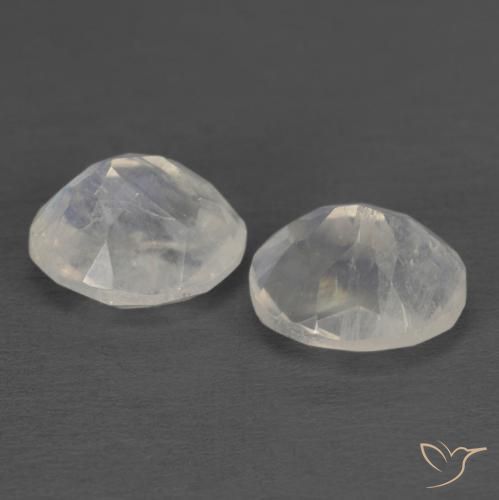 2.25 ct natürliche Bläulich-weiß Regenbogenmondstein-Edelsteine, Oval, Transparent