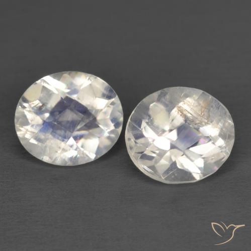 2.36 ct natürliche Bläulich-weiß Regenbogenmondstein-Edelsteine, Oval, Transparent
