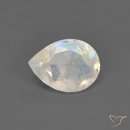 0.66ct Natürlicher Bläulich-weiß Regenbogenmondstein, Birnenform, Transparent