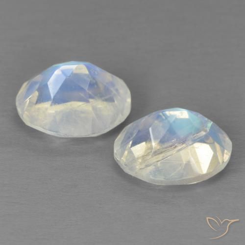 3.92 ct natürliche Bläulich-weiß Regenbogenmondstein-Edelsteine, Oval, Transparent