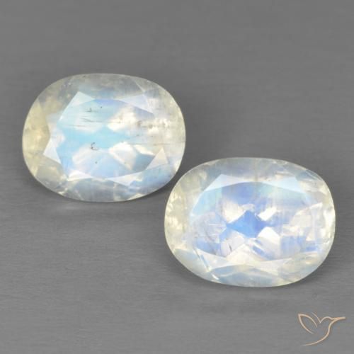 3.90 ct natürliche Bläulich-weiß Regenbogenmondstein-Edelsteine, Oval, Transparent