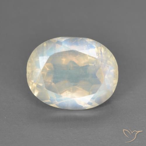 2.81ct Natürlicher Bläulich-weiß Regenbogenmondstein, Oval, Transparent