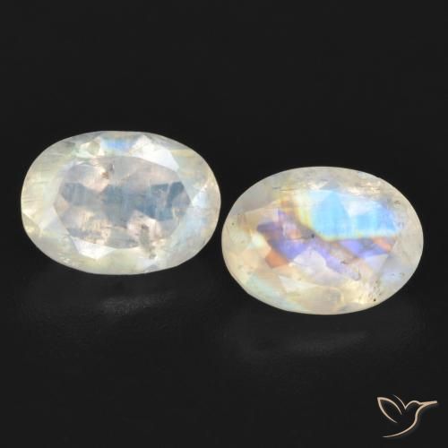 1.67ctw Natürlicher Bläulich-weiß Regenbogenmondstein, Oval, Transparent