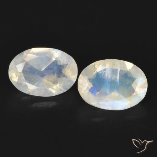 1.48ctw Natürlicher Bläulich-weiß Regenbogenmondstein, Oval, Transparent