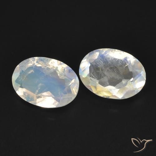 1.41 ct natürliche Bläulich-weiß Regenbogenmondstein-Edelsteine, Oval, Transparent