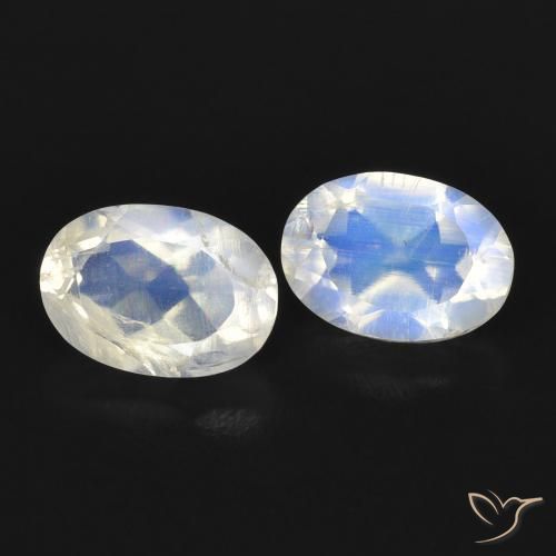 1.63 ct natürliche Bläulich-weiß Regenbogenmondstein-Edelsteine, Oval, Transparent